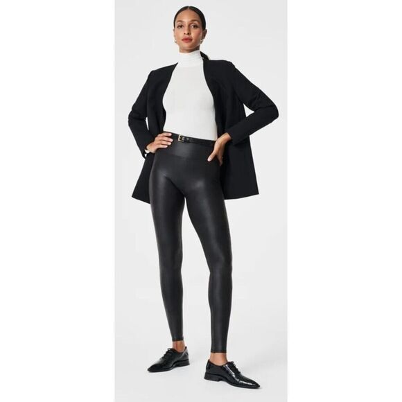 Spanx Womens Size Medium M Black Faux Leather Nylon Blend Waxy Comfort Leggings - Picture 1 of 6